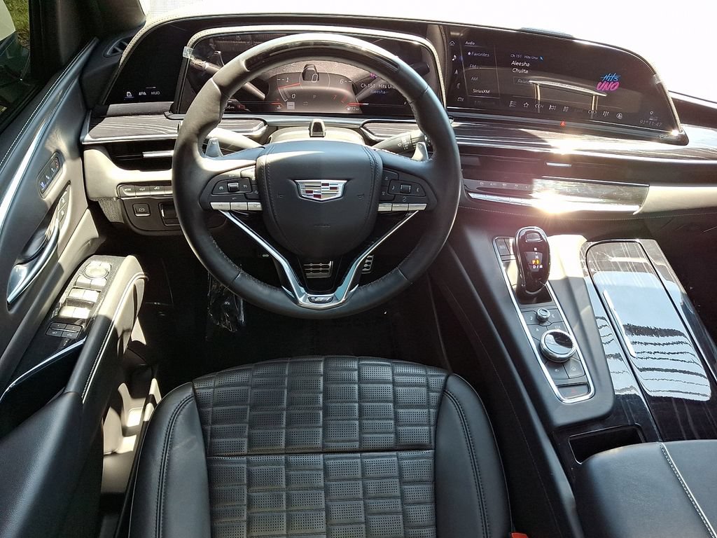 Used 2023 Cadillac Escalade V w/ LPO, ONYX Package AWD/4WD image 12