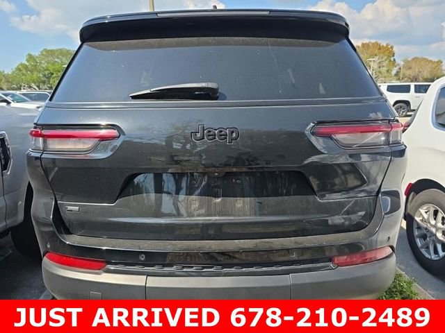 Certified 2022 Jeep Grand Cherokee L Laredo image 5