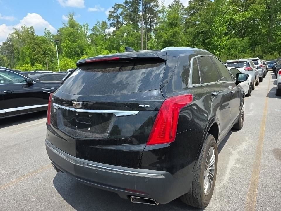 Used 2019 Cadillac XT5 Luxury FWD image 3
