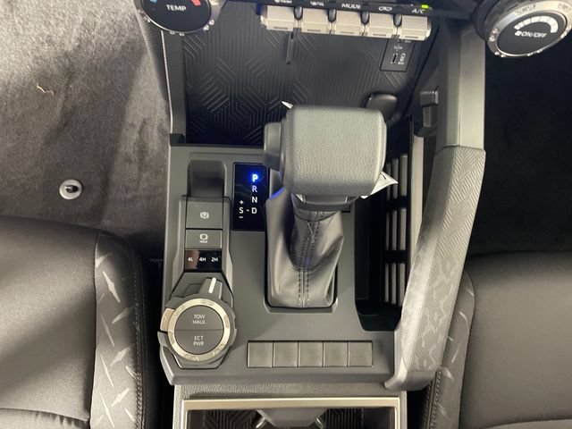 New 2026 Toyota Tacoma SR5 AWD/4WD image 28