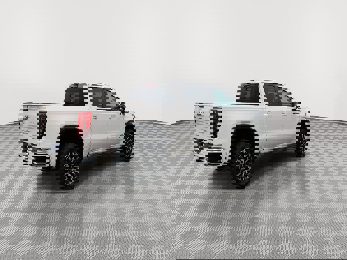 Used 2024 GMC Sierra 1500 AT4 w/ Technology Package image 7