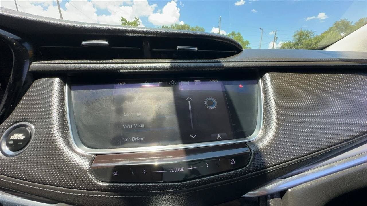 Used 2017 Cadillac XT5 Luxury FWD image 31