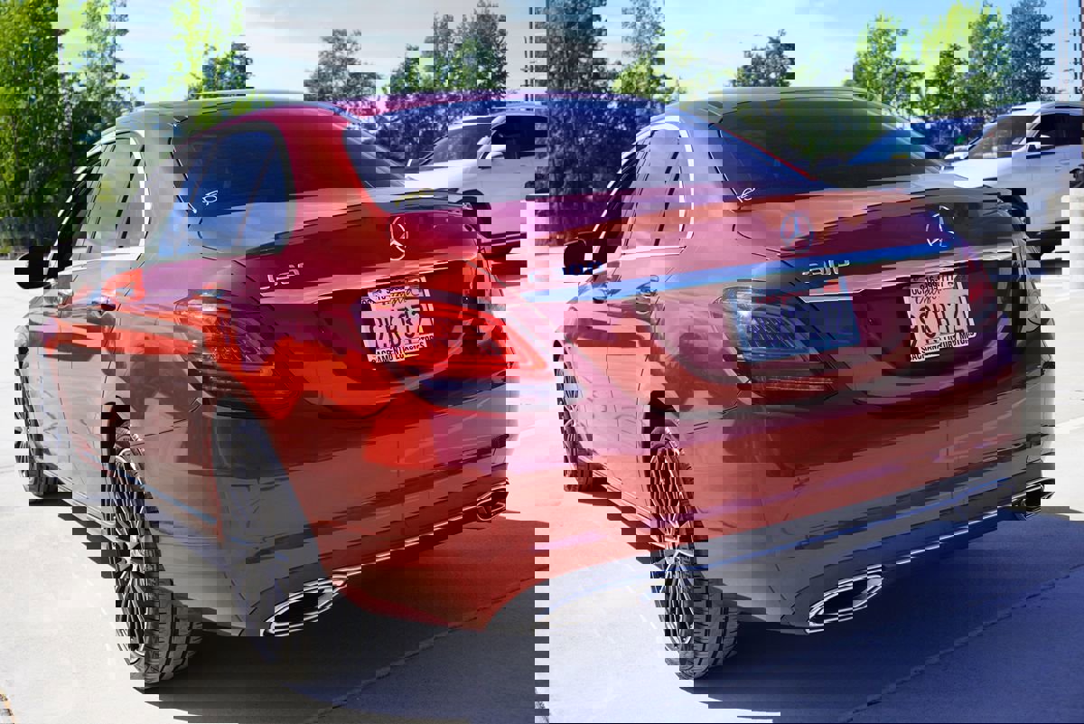 Used 2020 Mercedes-Benz C 300 Sedan image 11