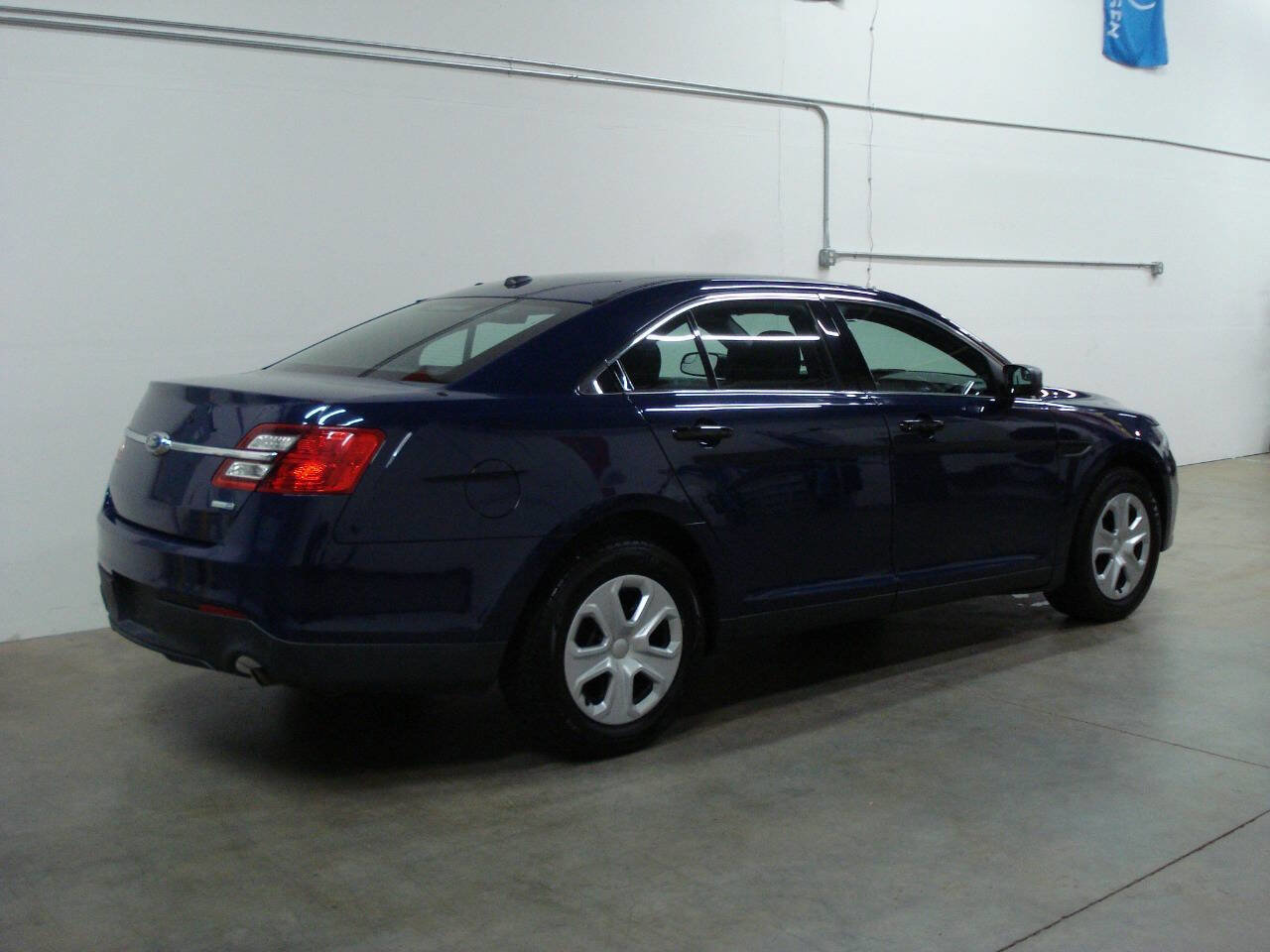 Used 2015 Ford Taurus Police Interceptor AWD w/ Ready For The Road Package image 5