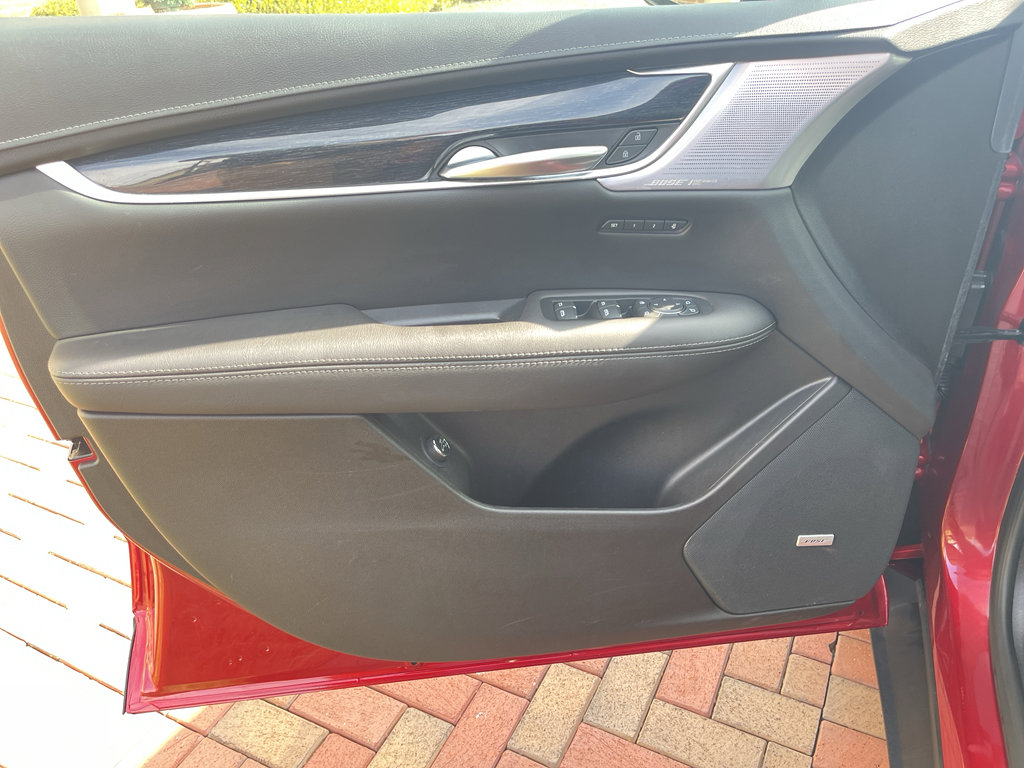 Used 2023 Cadillac XT5 Premium Luxury w/ Technology Package image 20