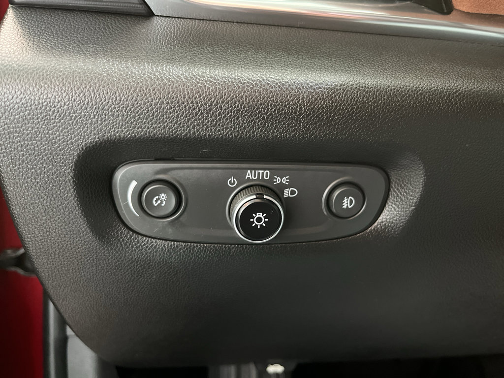 Used 2018 Chevrolet Traverse High Country w/ LPO, Floor Liner Package image 35