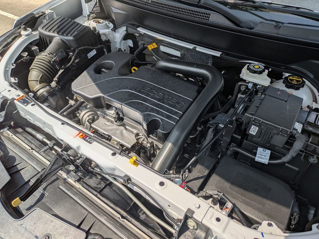 Used 2024 Chevrolet Equinox LT image 31