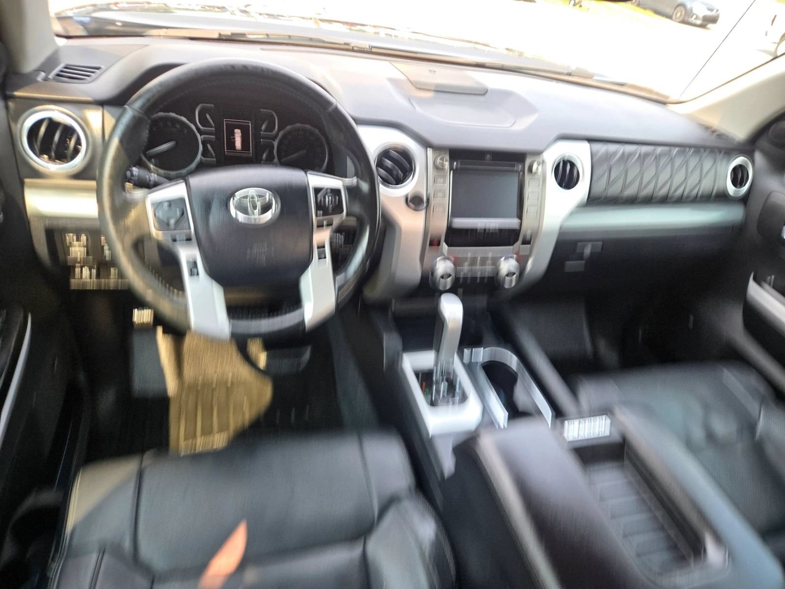 Used 2018 Toyota Tundra Platinum RWD image 5