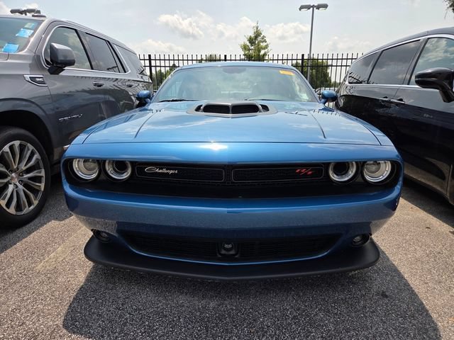 Used 2023 Dodge Challenger R/T Scat Pack w/ Plus Package RWD image 2