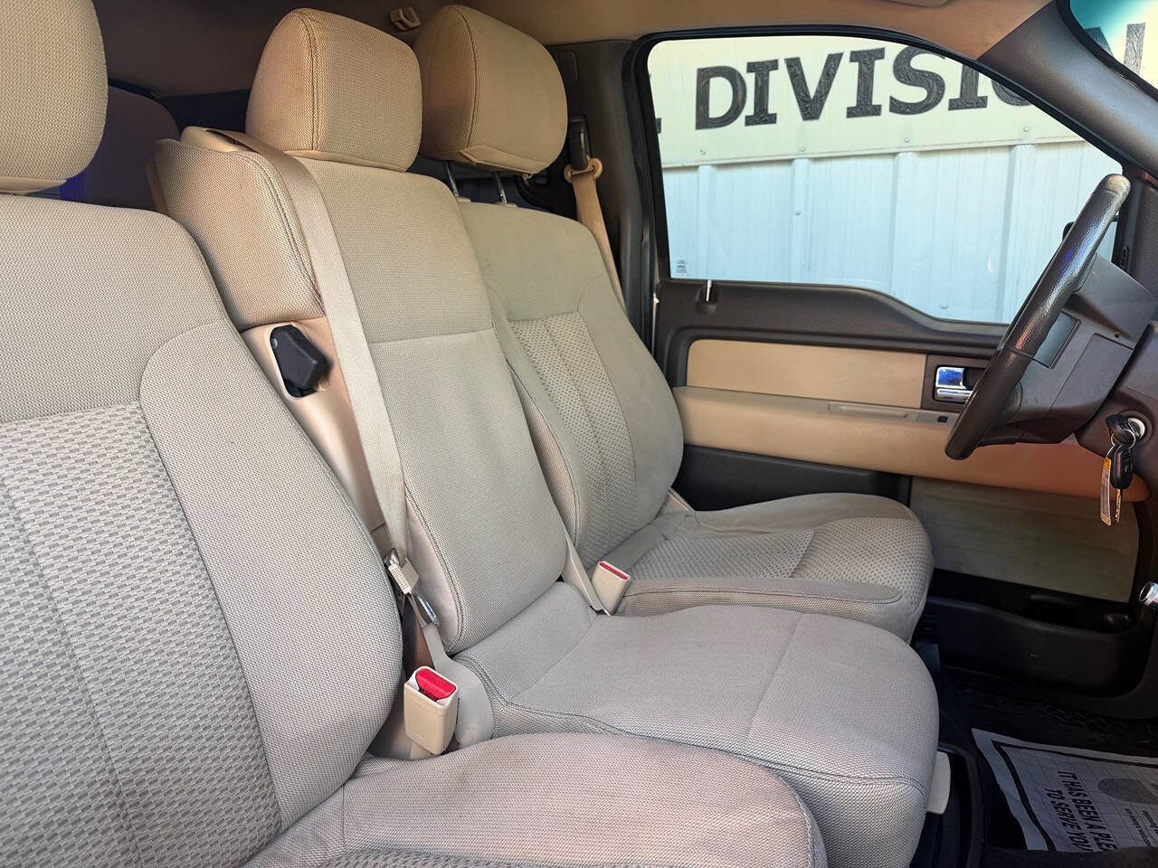 Used 2013 Ford F150 XLT w/ Luxury Equipment Group AWD/4WD image 15