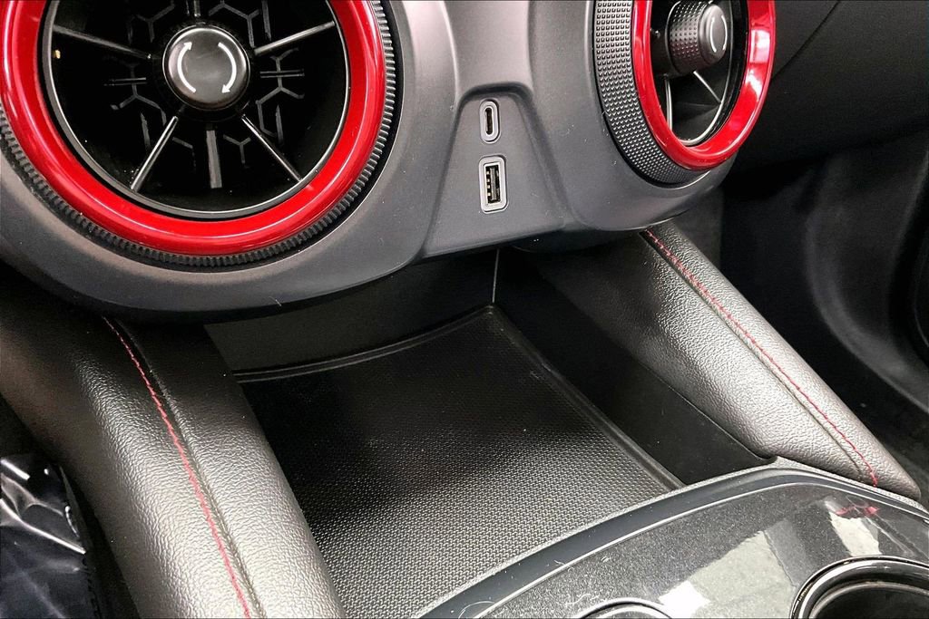 Used 2022 Chevrolet Blazer RS w/ Enhanced Convenience Package image 32