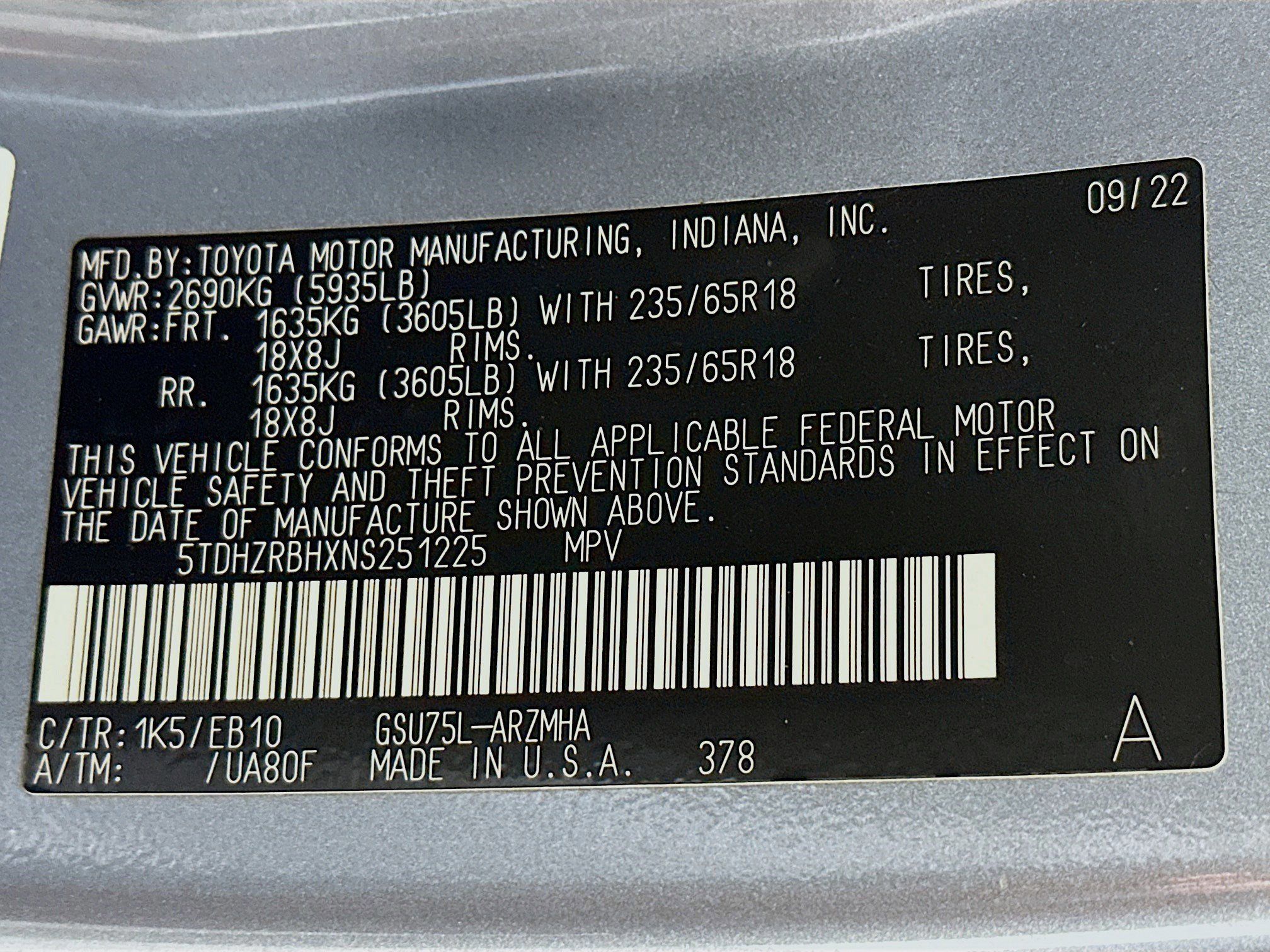 Used 2022 Toyota Highlander XLE AWD/4WD image 39