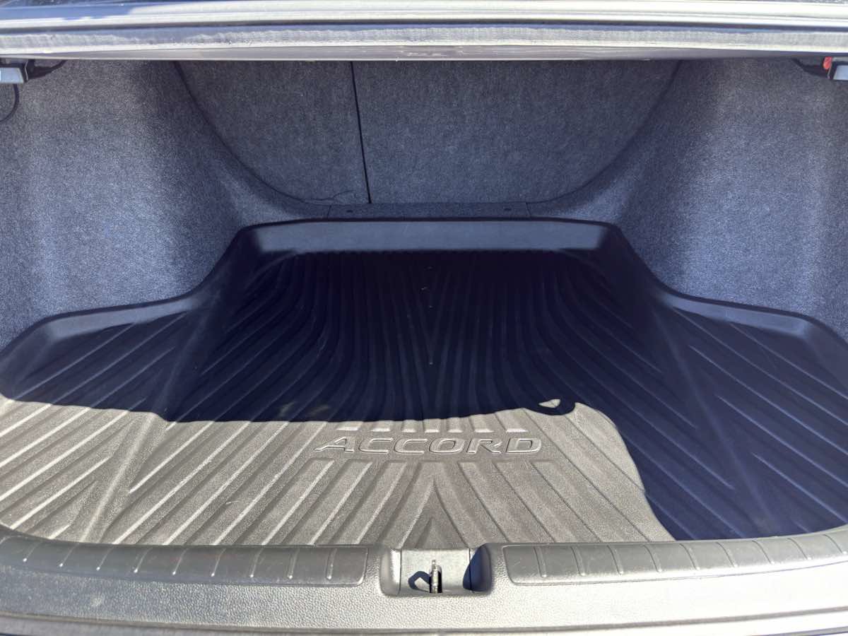 Used 2019 Honda Accord Sport image 25