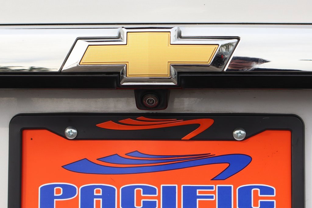 Used 2023 Chevrolet Traverse LT image 44