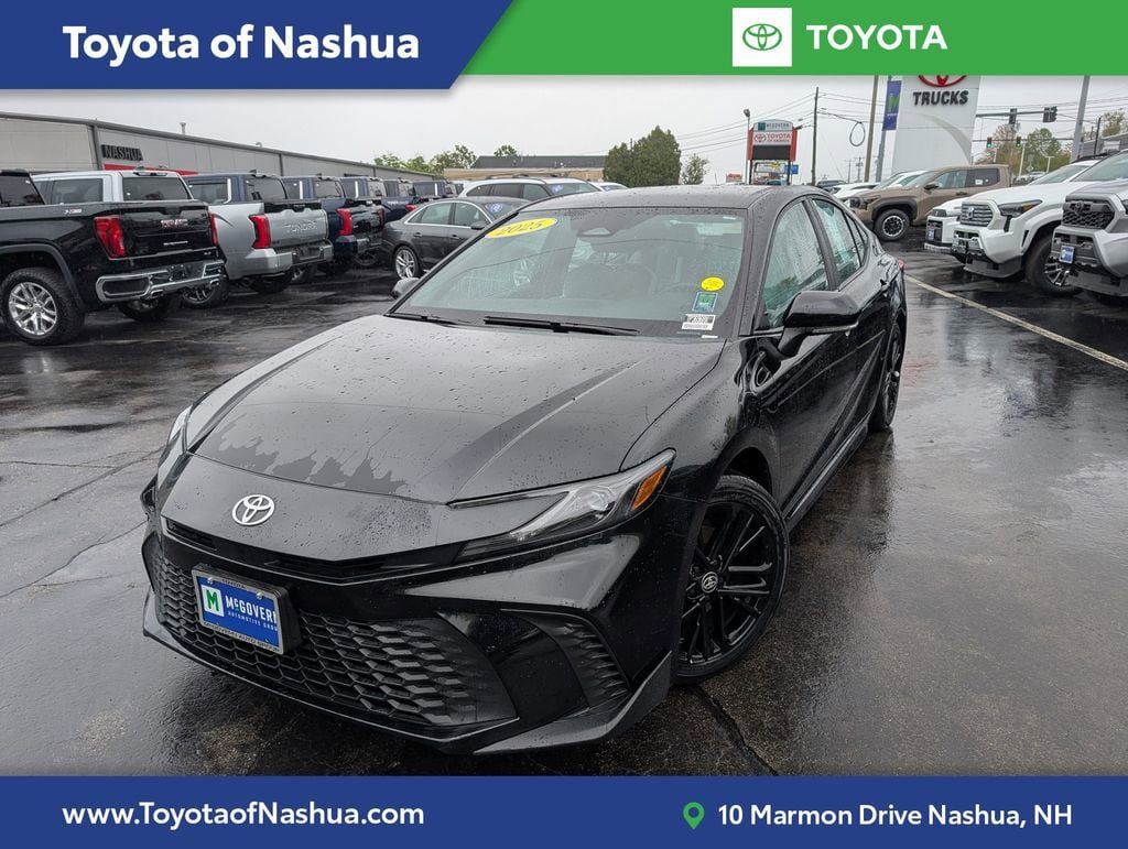Used 2025 Toyota Camry SE w/ Convenience Package FWD video 1