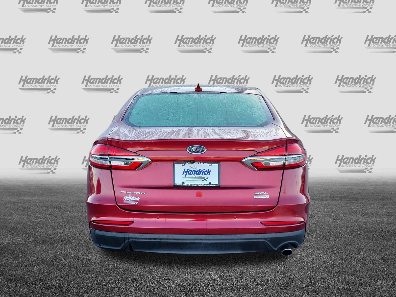 Used 2019 Ford Fusion SEL FWD image 6