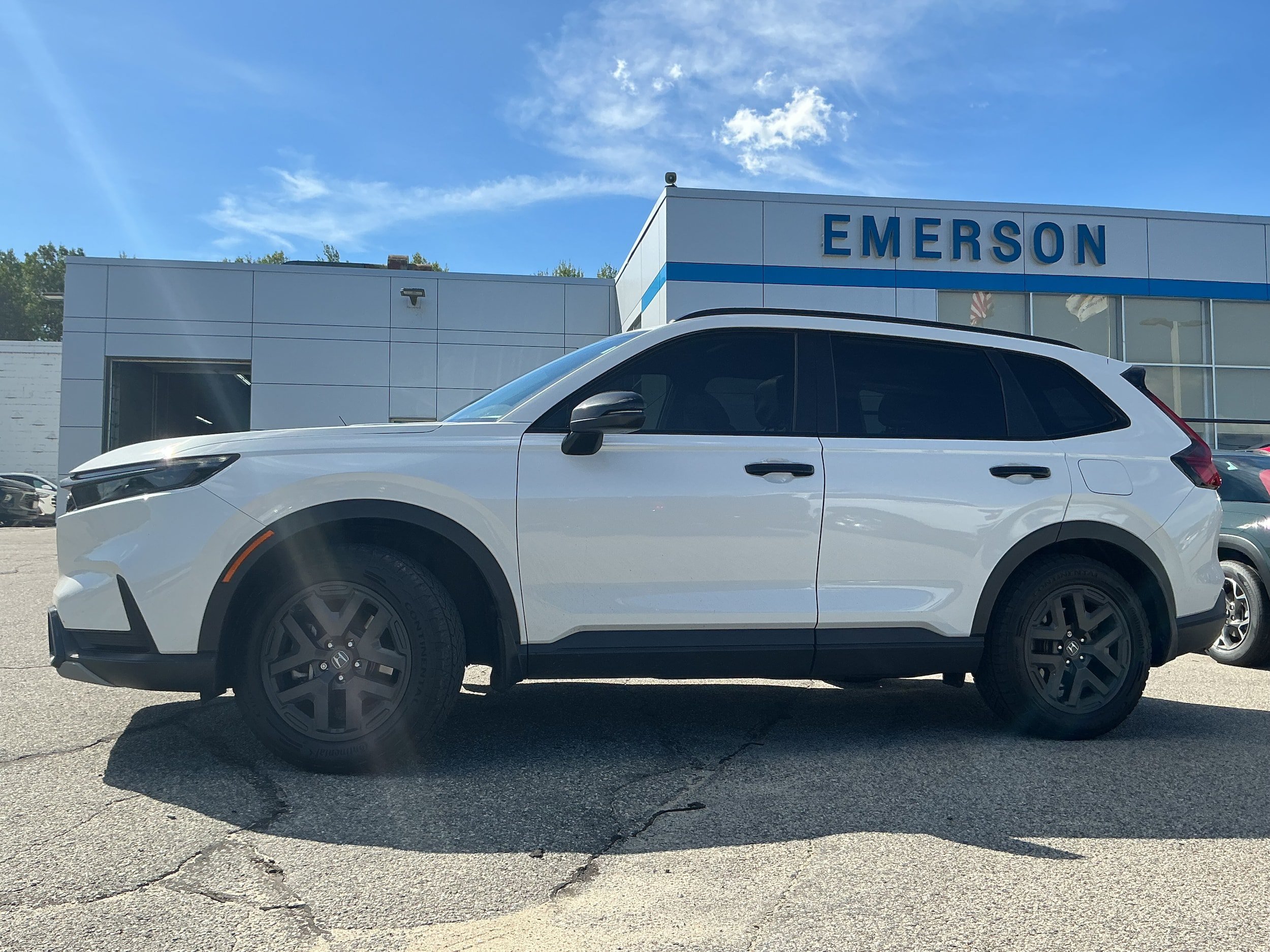 Used 2026 Honda CR-V TrailSport image 2