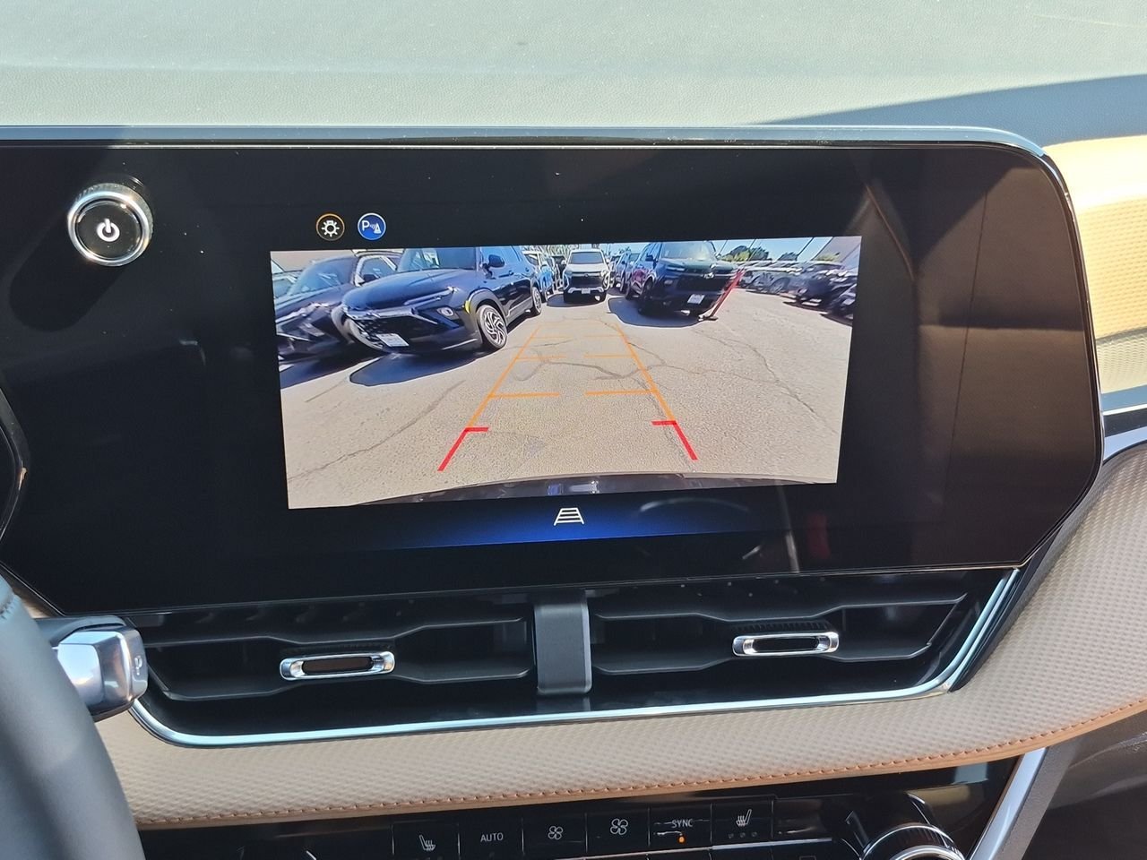New 2026 Chevrolet Equinox ACTIV AWD/4WD image 15
