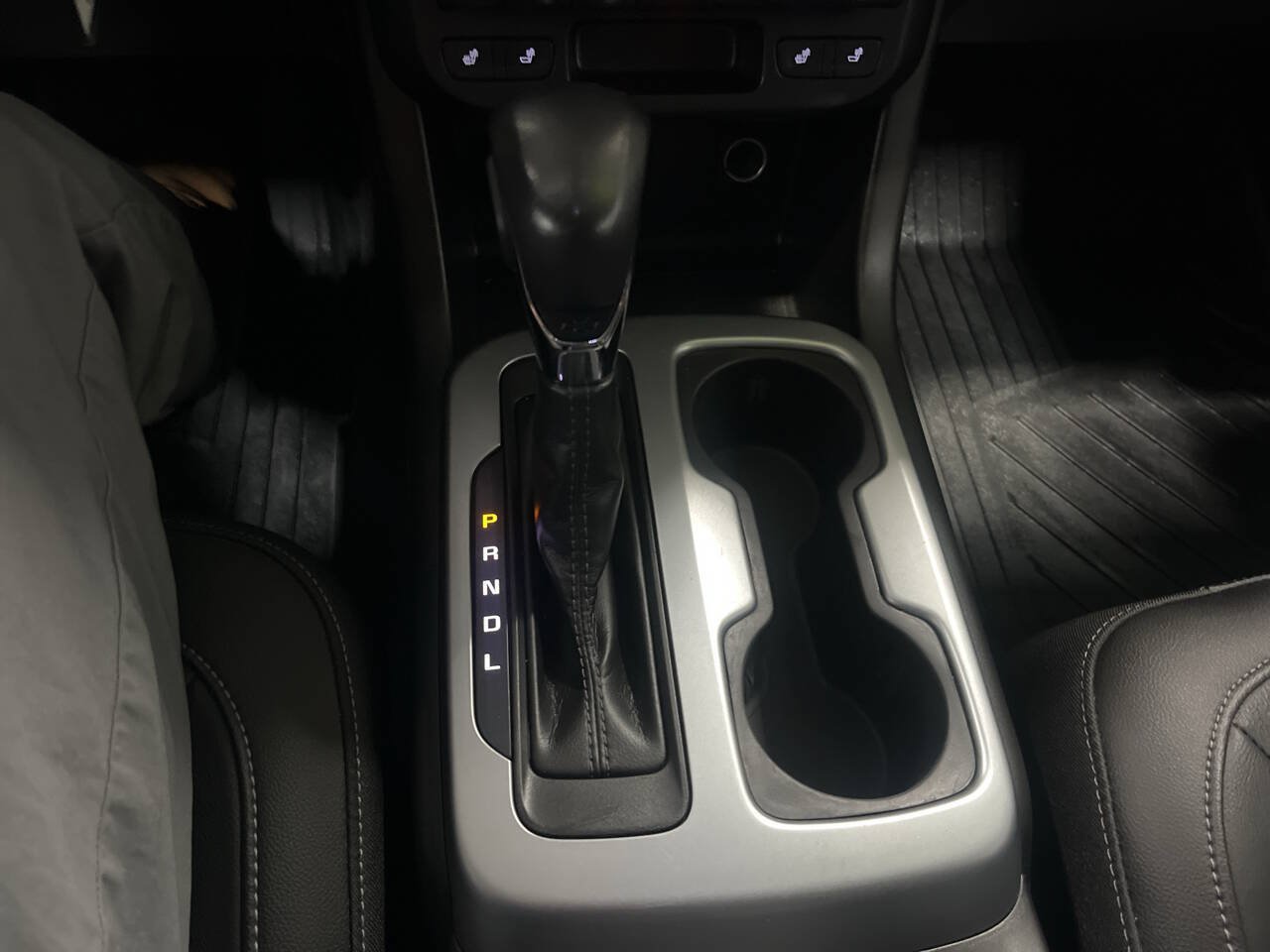 Used 2022 Chevrolet Colorado ZR2 w/ Colorado ZR2 Bison Edition AWD/4WD image 24