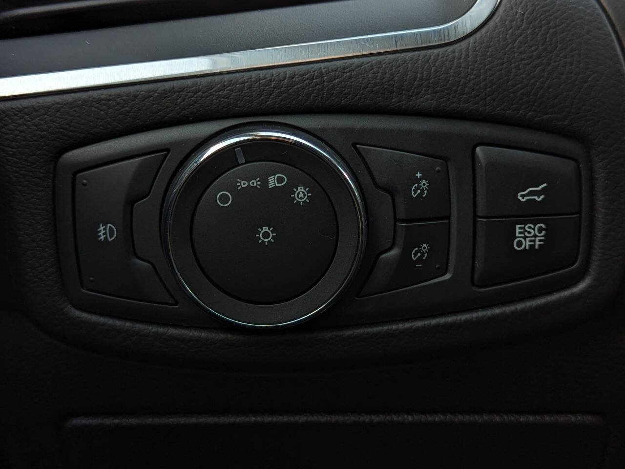 Used 2019 Ford Edge ST AWD/4WD image 28