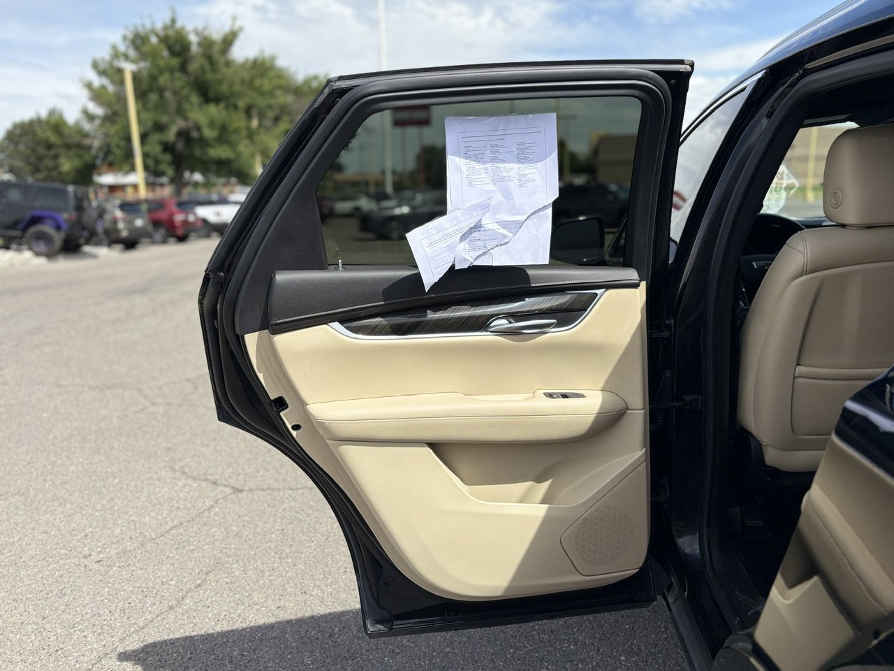 Certified 2018 Cadillac XT5 FWD image 29