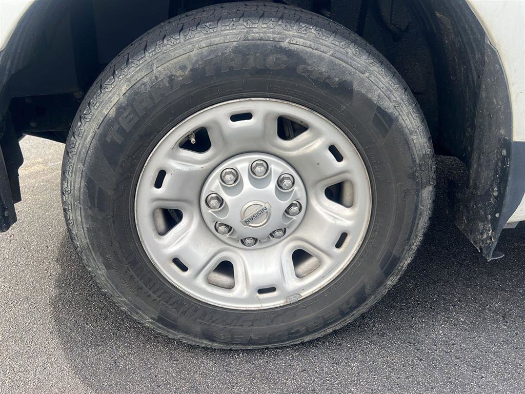 Used 2021 Nissan NV 2500 SV image 17