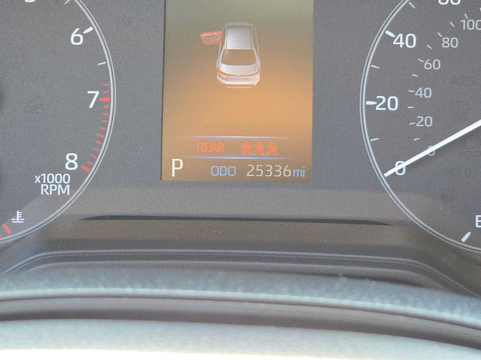 Used 2025 Toyota Corolla LE FWD image 24