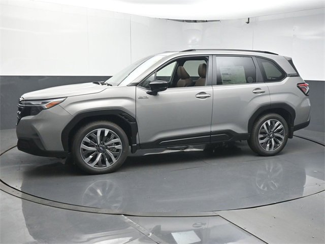 New 2025 Subaru Forester Touring image 4