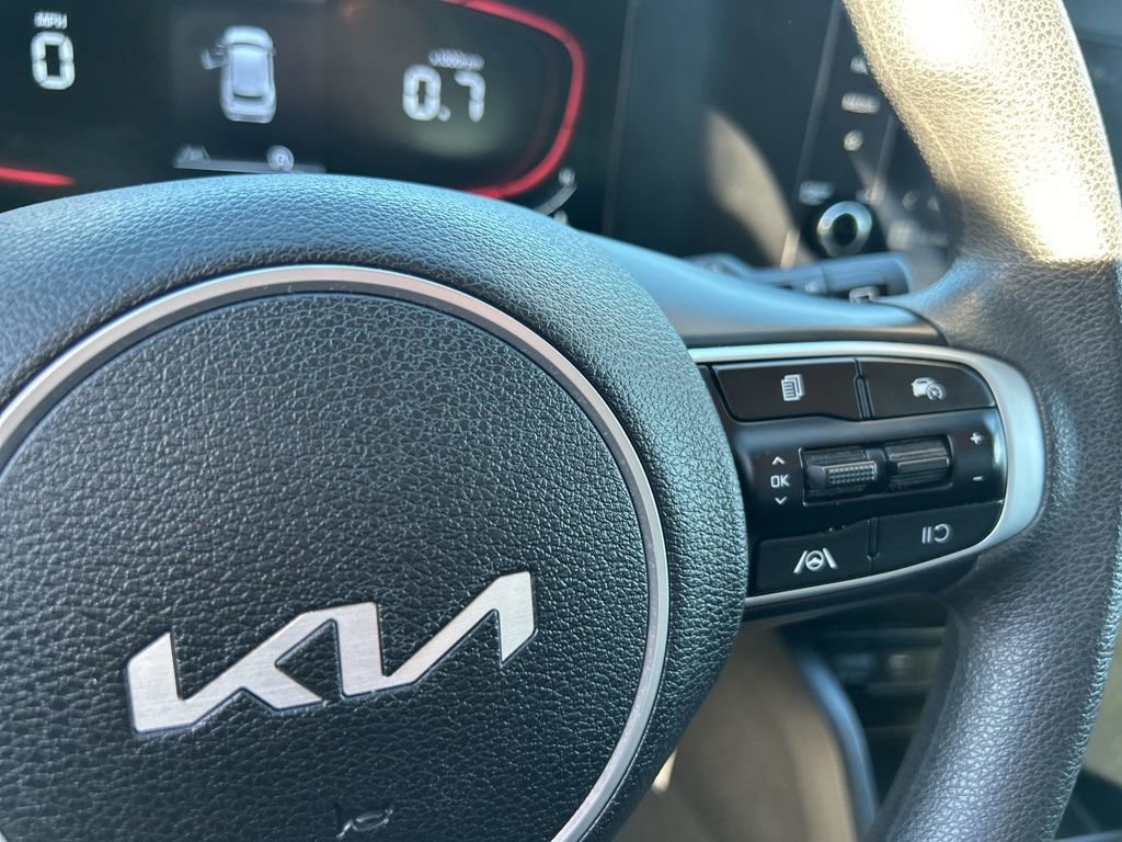 Used 2024 Kia Sportage LX image 19