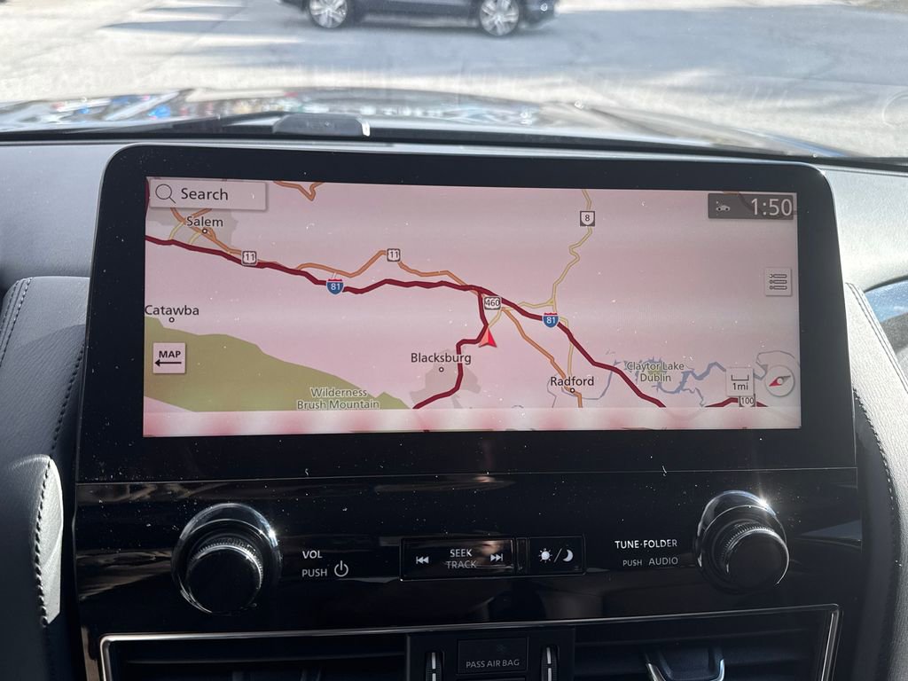 Used 2024 Nissan Armada SL w/ Midnight Edition Package image 20