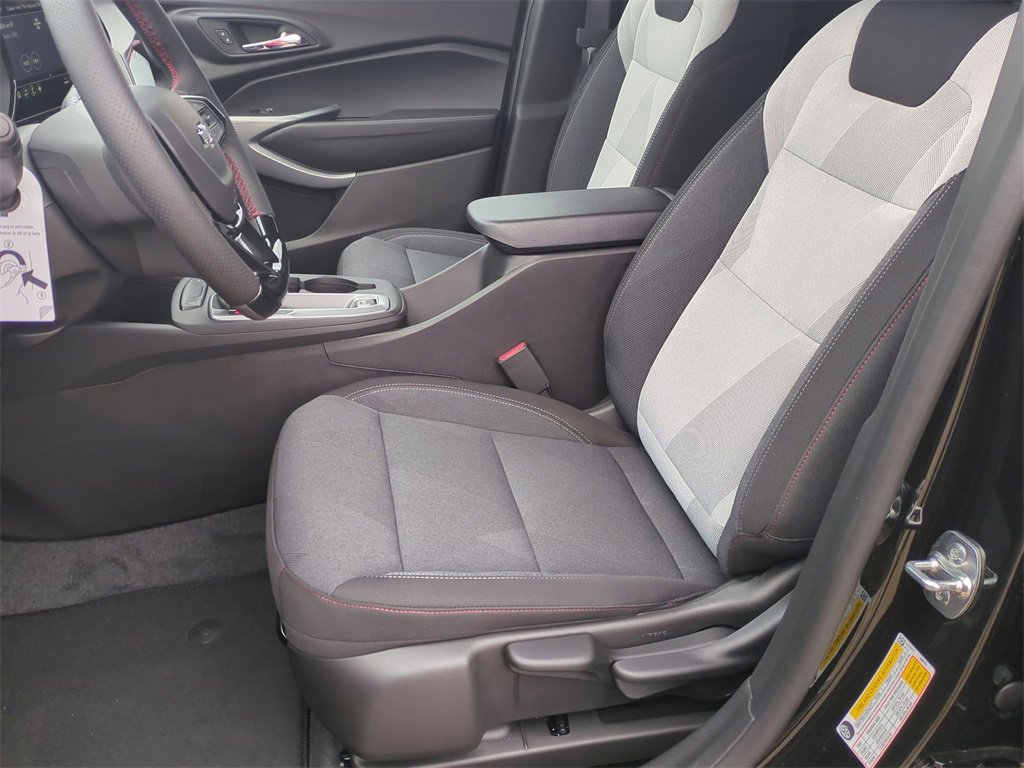 New 2026 Chevrolet Trax RS image 17