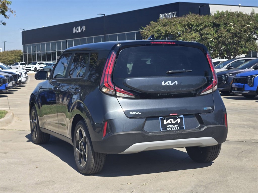 New 2025 Kia Soul EX image 3