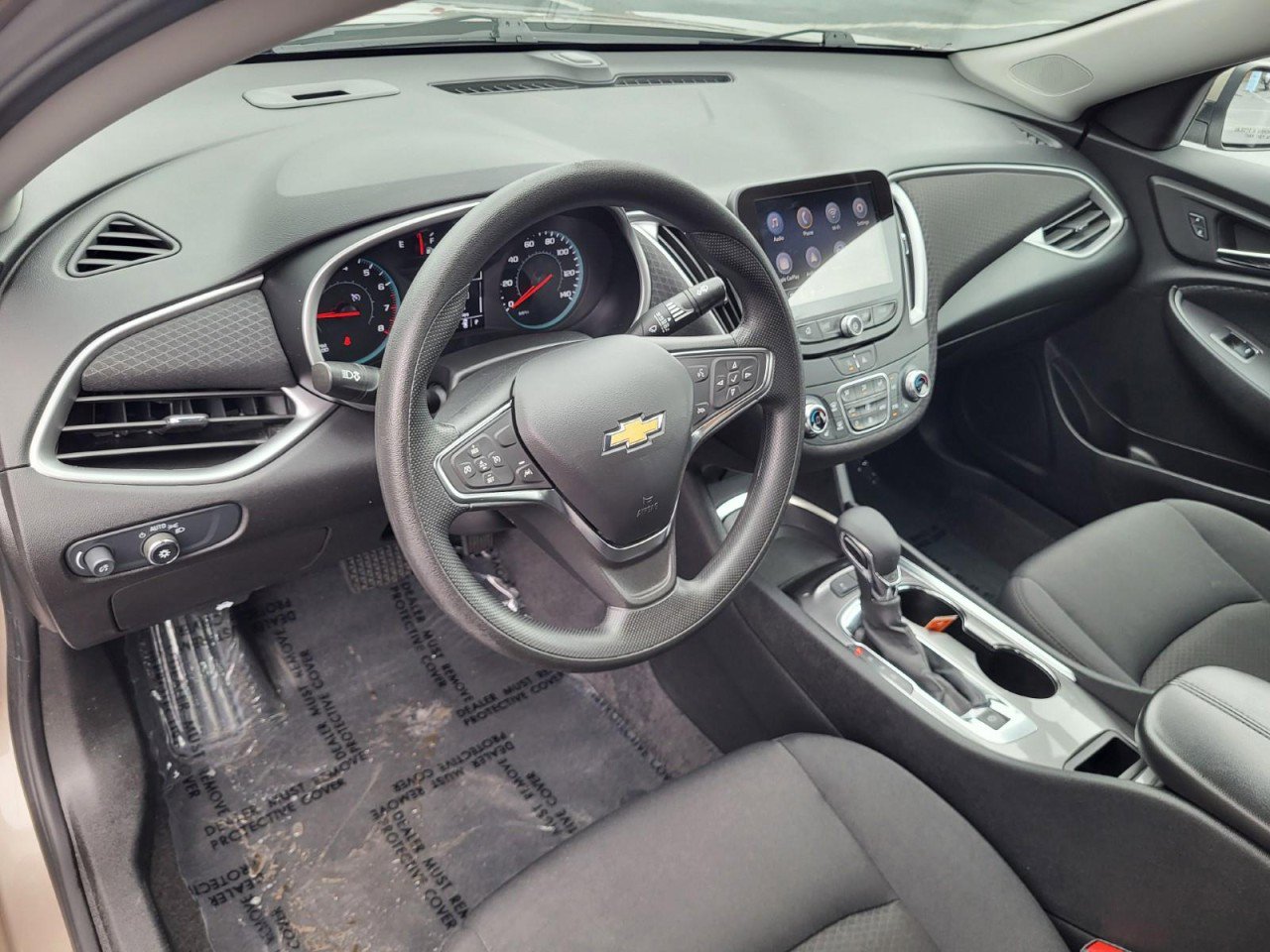 Used 2025 Chevrolet Malibu LT image 10