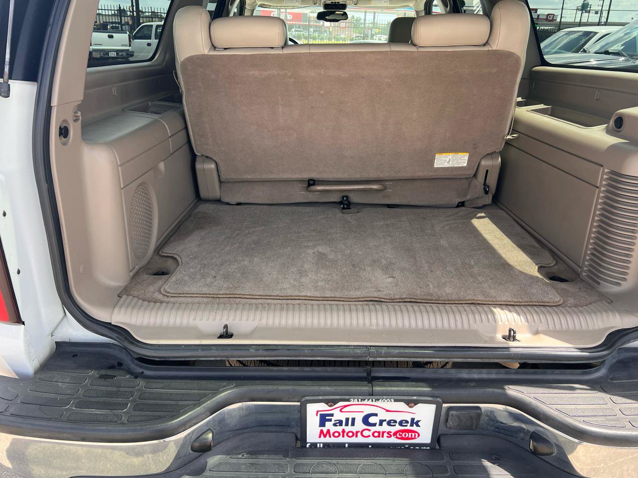 Used 2004 GMC Yukon XL SLT w/ Preferred Equipment Group RWD image 45