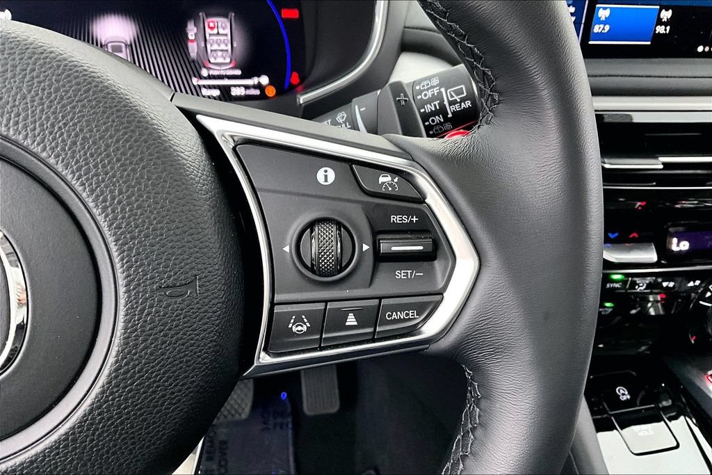 Certified 2026 Acura MDX w/ Technology Package FWD image 26