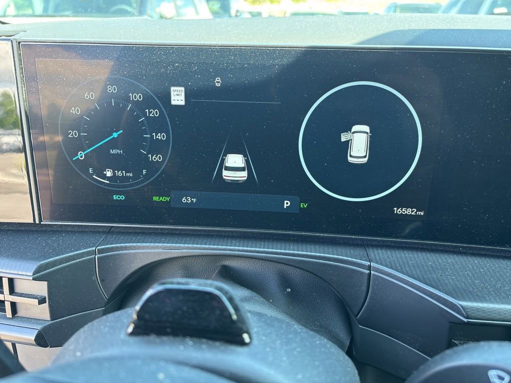 Used 2024 Hyundai Santa Fe Calligraphy image 9