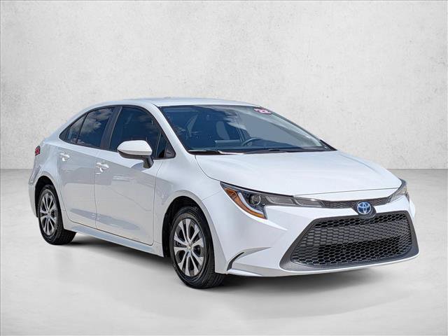 Certified 2022 Toyota Corolla LE FWD image 3