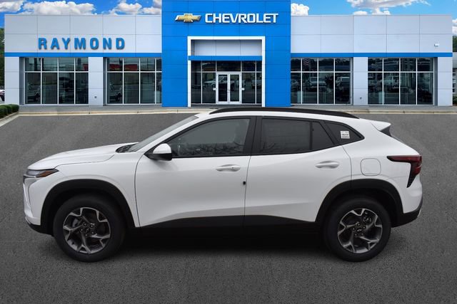 New 2026 Chevrolet Trax LT w/ Driver Confidence Package image 7