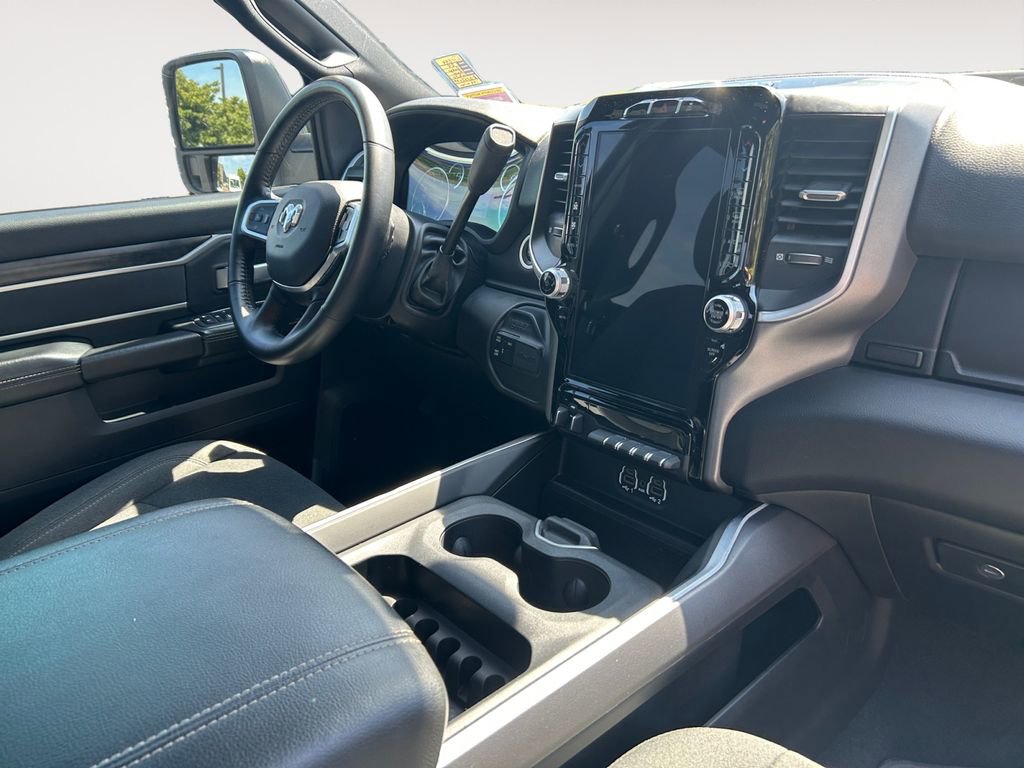 Used 2024 RAM 2500 Big Horn w/ Sport Appearance Package AWD/4WD image 27