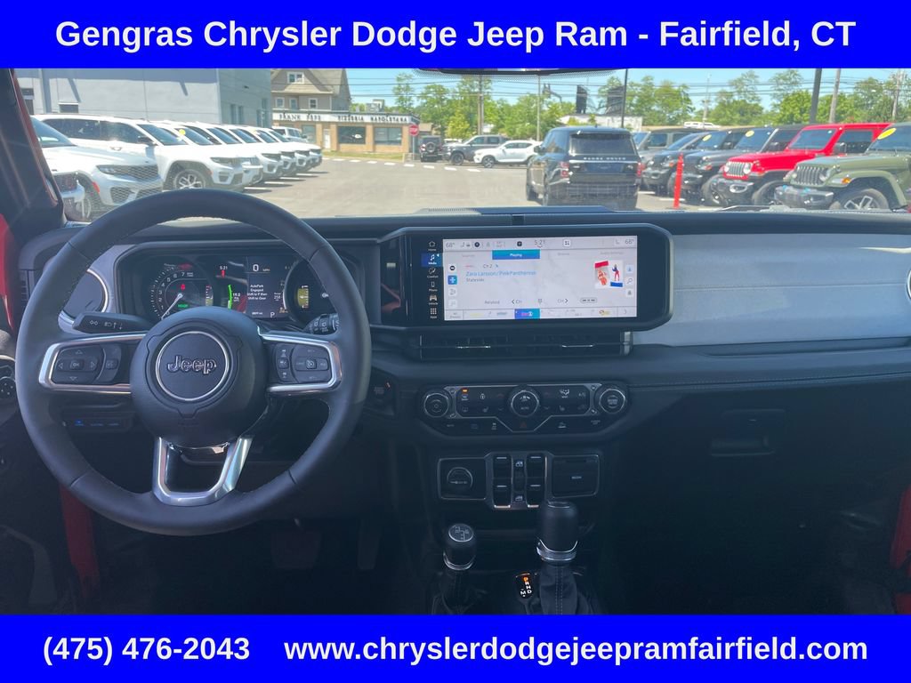 Certified 2025 Jeep Wrangler Unlimited Sahara AWD/4WD image 32