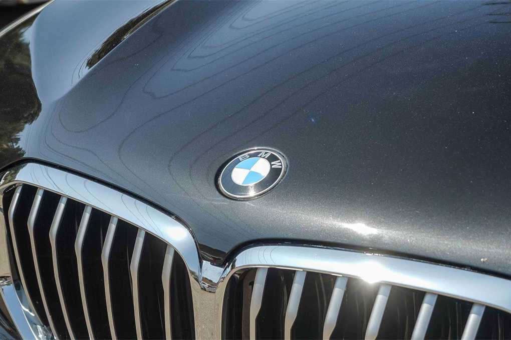 Used 2022 BMW X5 sDrive40i w/ Parking Assistance Package image 9