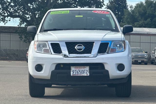 Used 2017 Nissan Frontier SV image 12