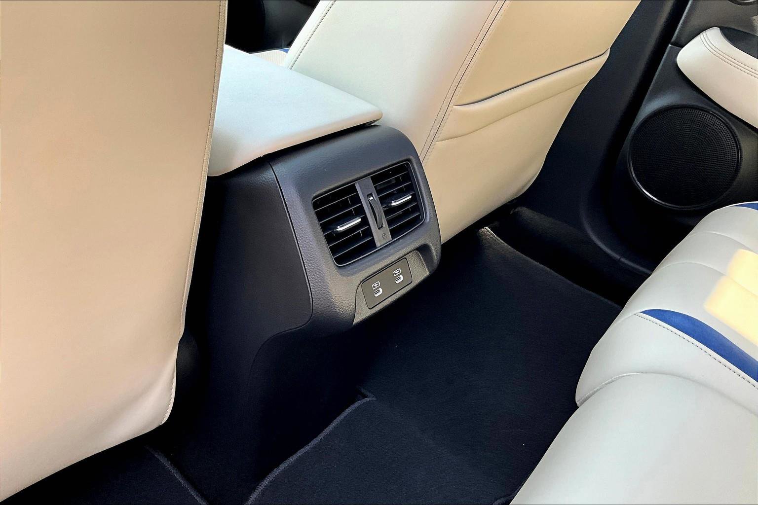 New 2025 Acura ADX A-Spec image 30