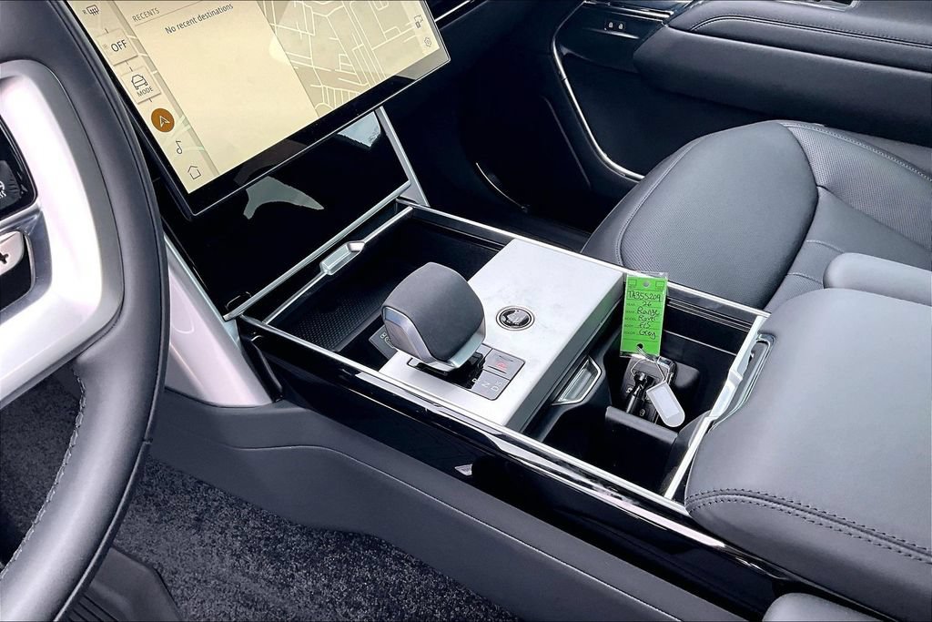New 2026 Land Rover Range Rover SE AWD/4WD image 8