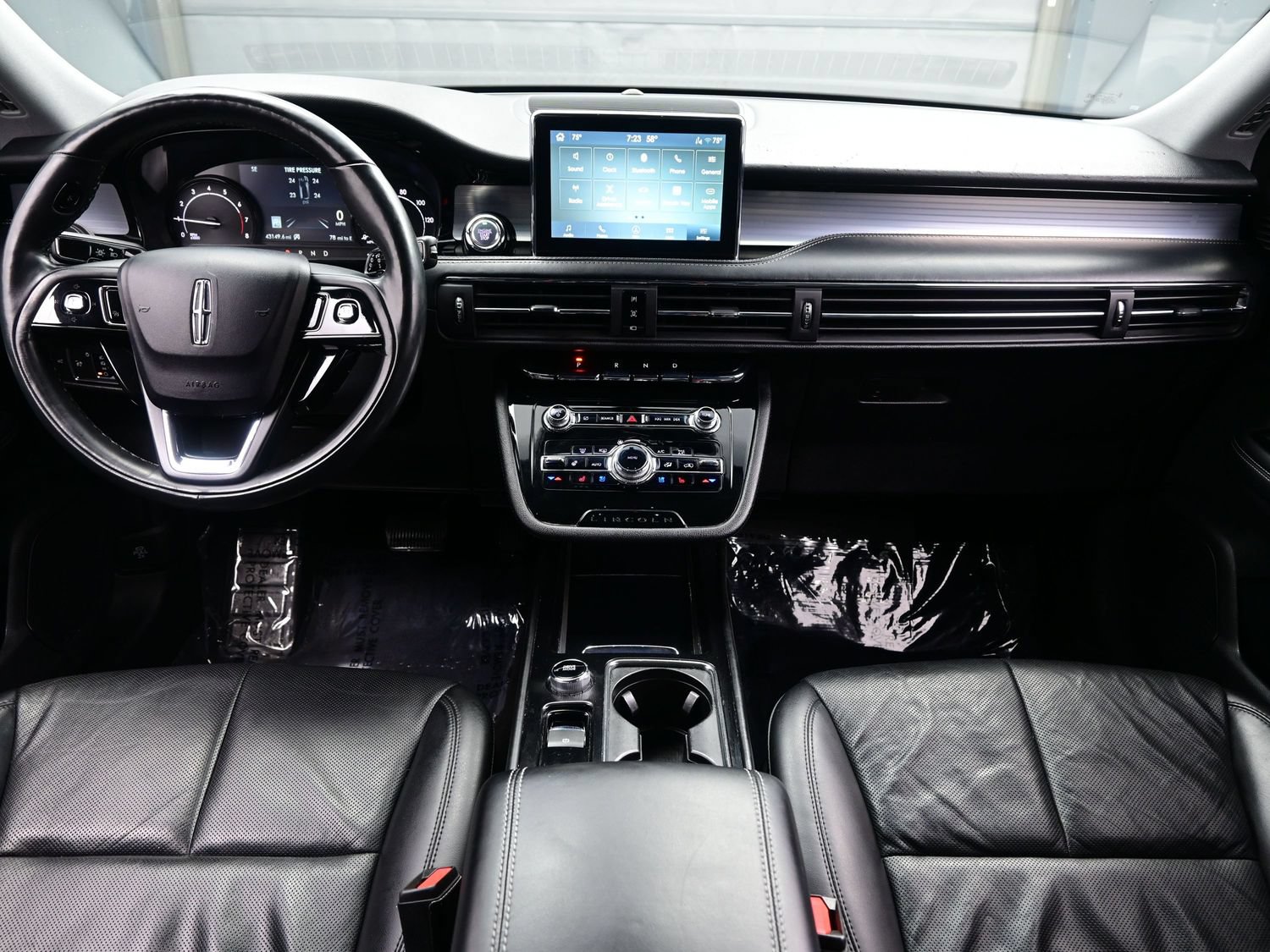 Used 2022 Lincoln Corsair AWD w/ Premium Package image 18