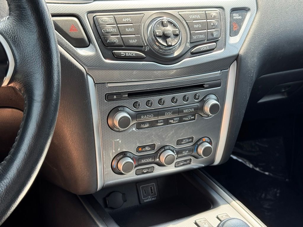 Used 2019 Nissan Pathfinder SL FWD image 35