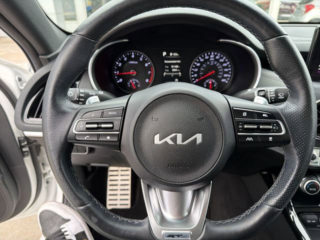 Used 2023 Kia Stinger GT-Line w/ Sun & Sound Package image 16