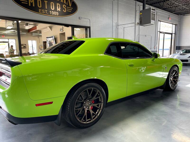Used 2015 Dodge Challenger SRT Hellcat image 12