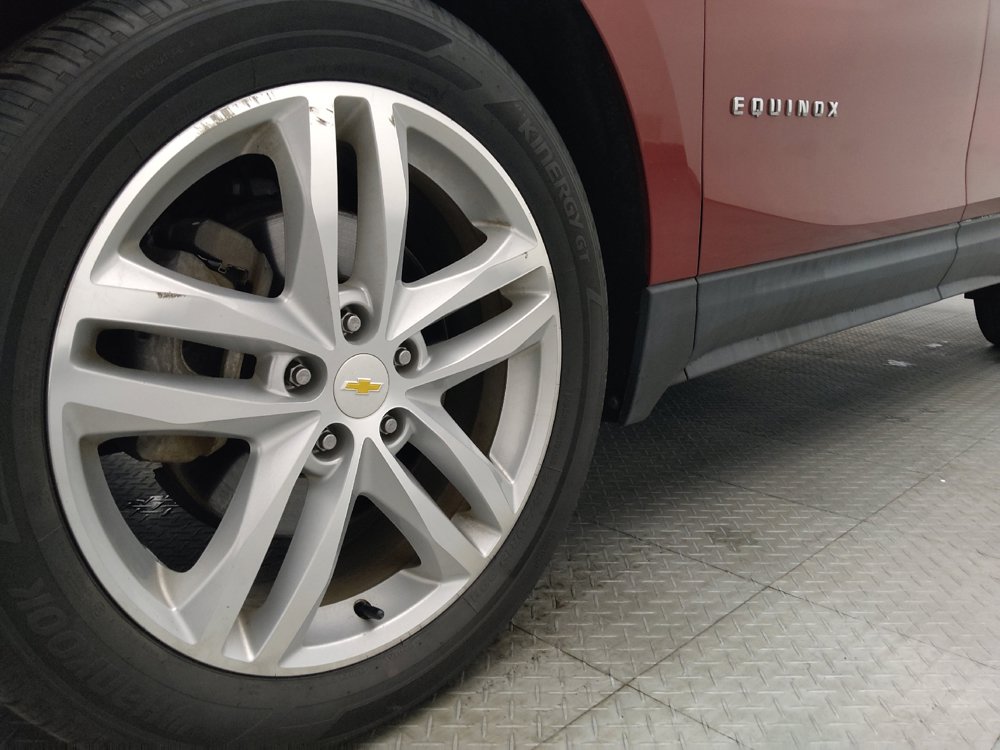 Used 2018 Chevrolet Equinox Premier FWD image 31