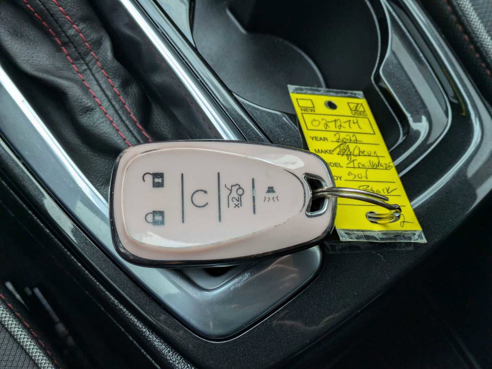 Used 2022 Chevrolet TrailBlazer RS w/ Sun and Liftgate Package image 34